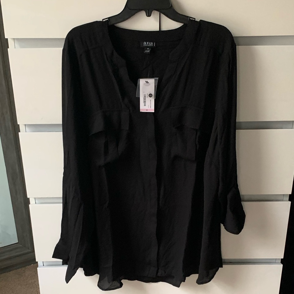 Women flowy shirt